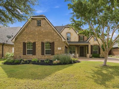 2728 Broadway Dr