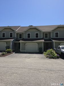 205 Brookes Landing #205