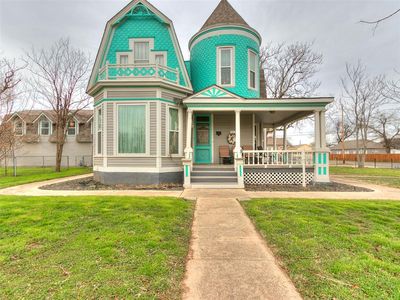 506 S Evans Ave