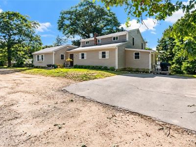 Property at 44 Maxwell Dr, North Kingstown, RI