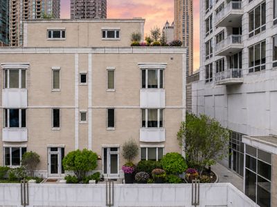 55 E Erie St #Sh
