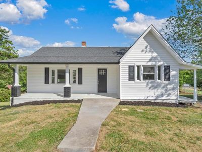 2138 Bailey Ave
