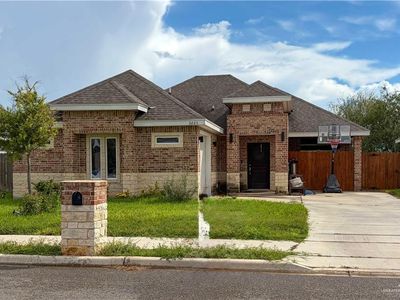 3224 Erica Ln