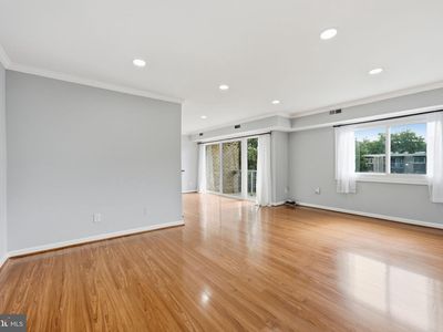 2901 Charing Cross Rd APT 11