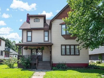 Property at 1219 N 4th St, Chillicothe, IL