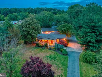 1077 Dinahs Corner Rd