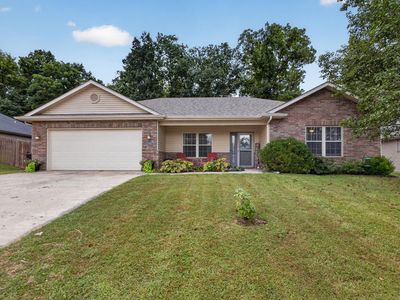 2912 Woods Crossing Dr