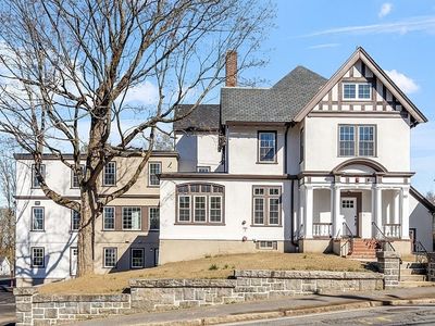 80 South St #7