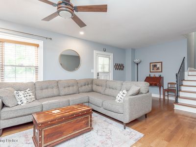 2777 Grinstead Dr
