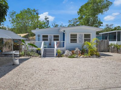 235 Antigua Rd