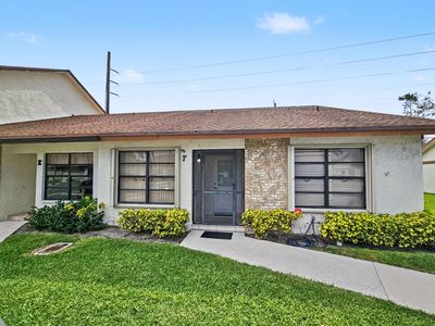 1160 Parkside Green Drive #F