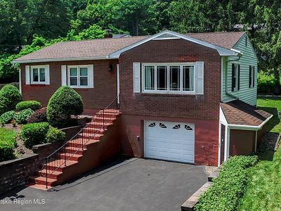 25 White Birch Lane