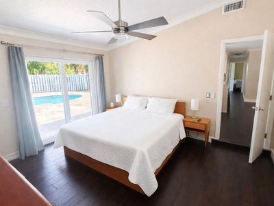 Property at 525 NE 27th Street, Wilton Manors, FL