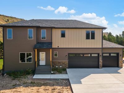 8072 Foley Dr