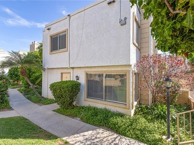 18408 Hatteras St UNIT 27