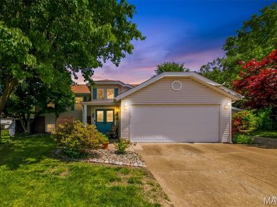 2425 Farnham Ct