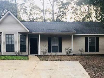 245 Gardenia Ct