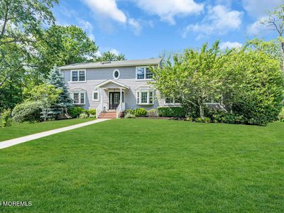 71 Maple Avenue