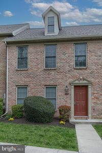 Property at 1266 Hunters Ridge Dr, Mechanicsburg, PA