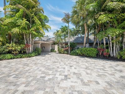 2525 Barcelona Drive