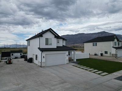 3425 W 3275 N
