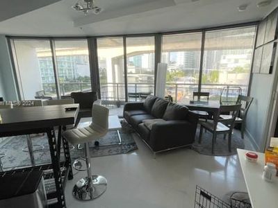 690 SW 1st Ct APT 602