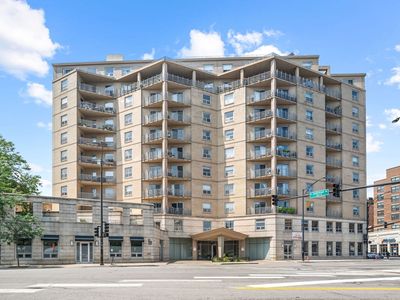 4350 N Broadway St APT 1002