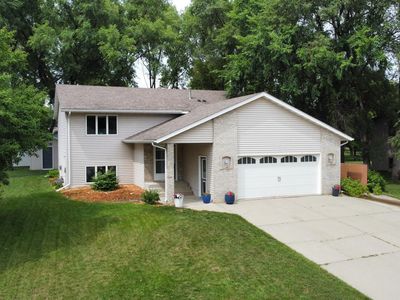 210 Ridgecrest Dr