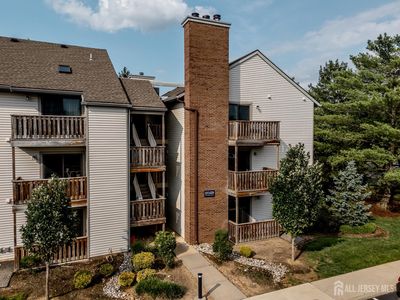 5320 Ravens Crest Dr