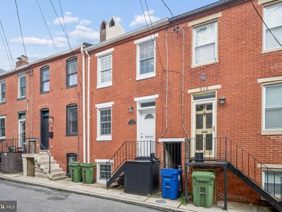 215 Grindall St