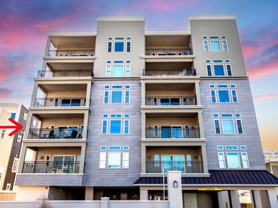 408 Farragut Rd UNIT 202