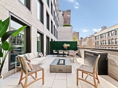 55 W 17th St #1401/1301