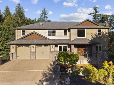 1048 NW Eloise Ln