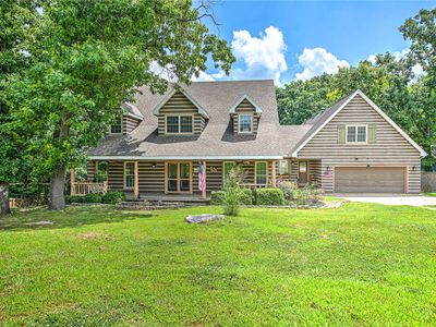 9570 Palomino Dr