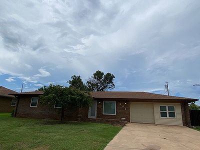 561 Skyview Dr
