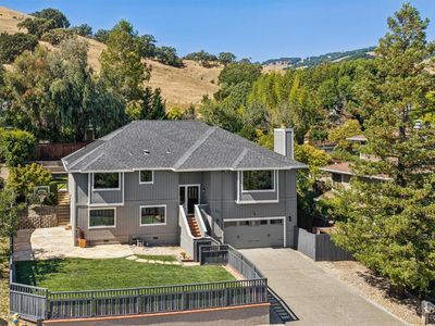 212 San Ramon Way