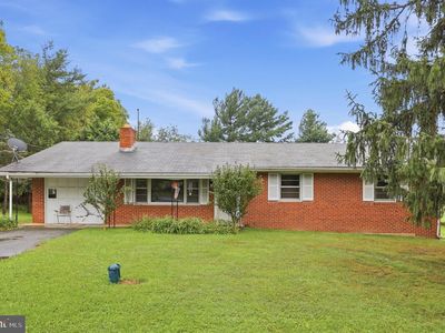 7303 Ira Sears Rd