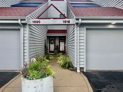 1018 Lookout Dr
