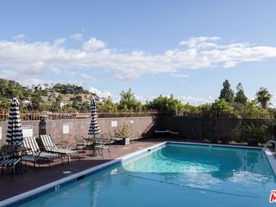 3030 Valle Vista Dr APT 27