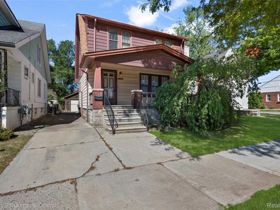 6151 Payne Ave