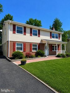 Property at 4918 Longhorn Dr, Woodbridge, VA