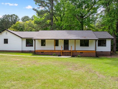 Property at 35 Frasier Dr, Brooks, GA