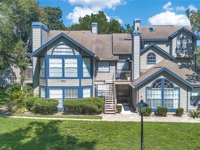 955 Forest Ridge Ct APT 203