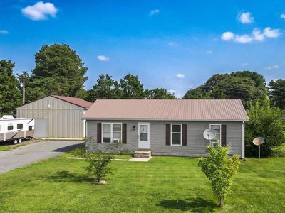 Property at 14693 Concord Rd, Seaford, DE
