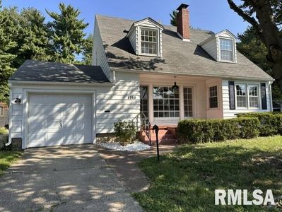 1210 Edgehill Rd
