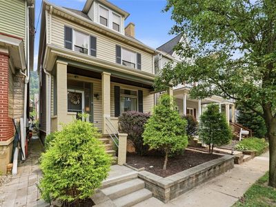 25 4th St