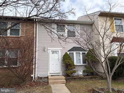 30 Guinevere Ct