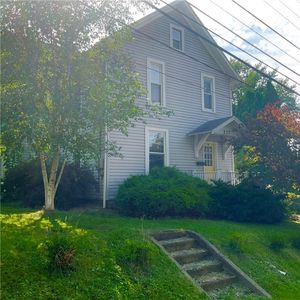 217 N Main St