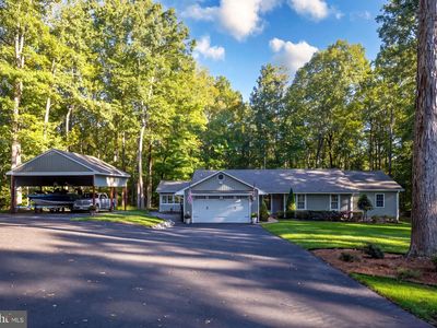 208 Oakwood Dr