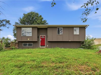 Property at 1201 S 5th St, Atchison, KS